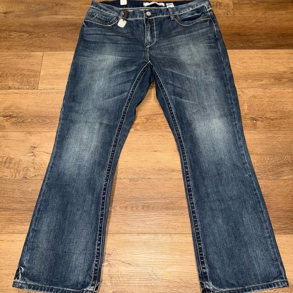 Tin Haul Other - Tin Haul NWT Jagger Denim Jeans Men’s Sz 40R Straight Leg Embroidered Western
